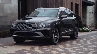 Bentley Bentayga Black Edition  2021 rental dubai